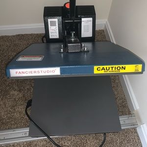 🚨sold 🚨Fancierstudio Power Heat Press 15x15